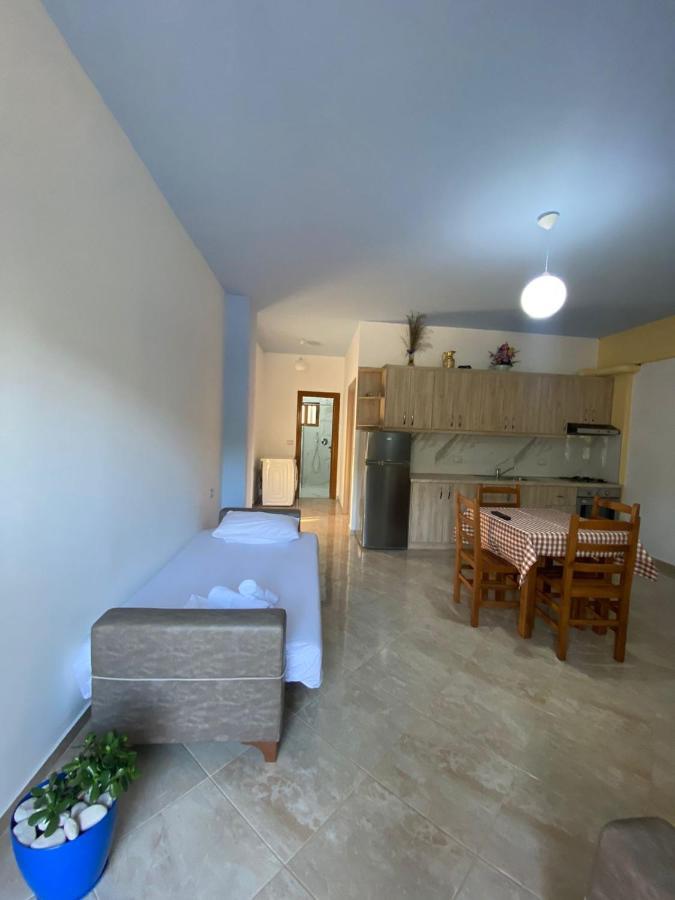 Dosti Apartment Ksamil Kültér fotó